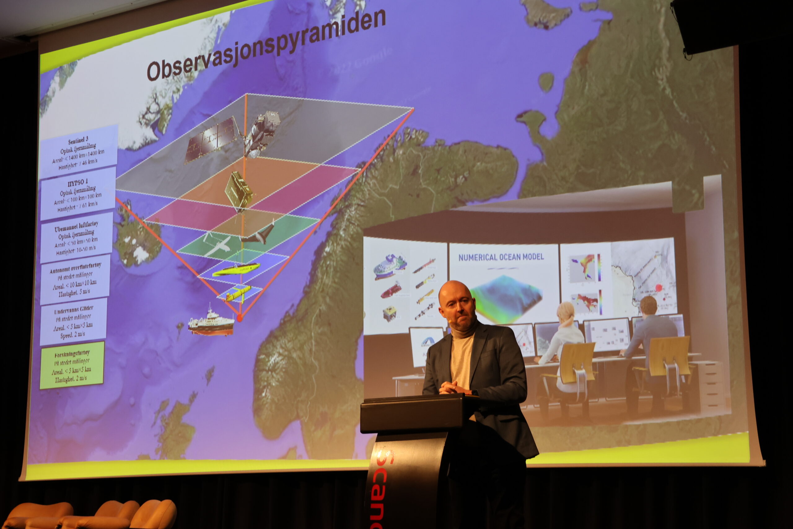 Eirik Sivertsen er prosjektleder for små satellitter ved NTNU og var innleder under temaet Trondheim – landets teknologihovedstad. Foto: Lars Bugge Aarset